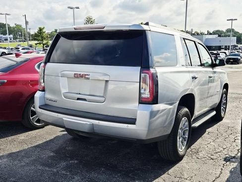 Used 2016 GMC Yukon SLE RWD image 2