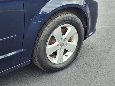 Used 2013 Dodge Grand Caravan SE FWD image 24