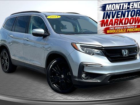 Used 2021 Honda Pilot Special Edition image 3