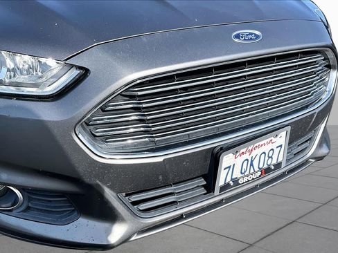 Used 2013 Ford Fusion SE FWD image 29