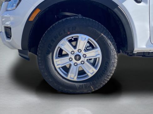 New 2025 Ford Ranger XL image 31