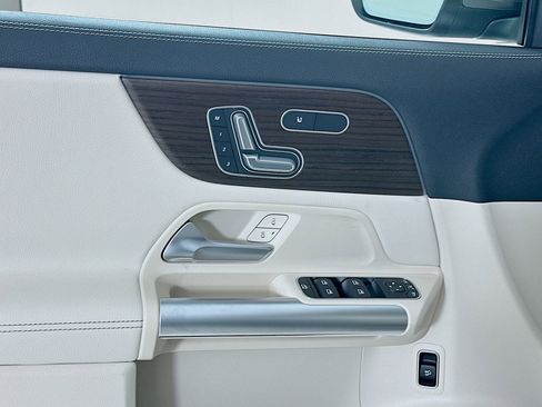 New 2026 Mercedes-Benz GLA 250 image 19