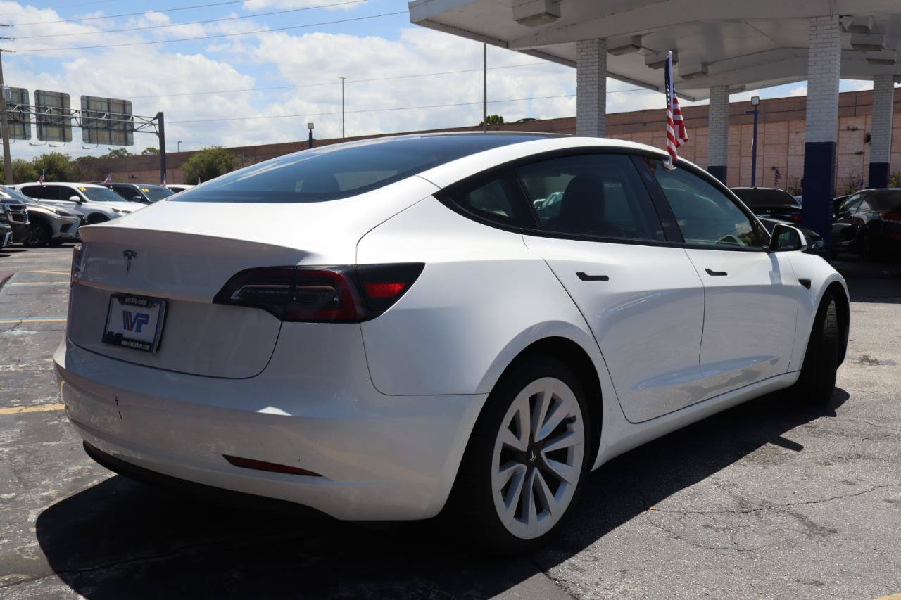 Used 2023 Tesla Model 3 Standard Range RWD image 4