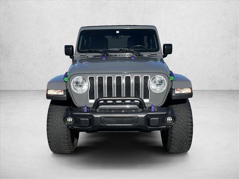 Used 2019 Jeep Wrangler Unlimited Sahara image 2
