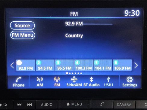 Used 2025 Nissan Sentra SV FWD image 25