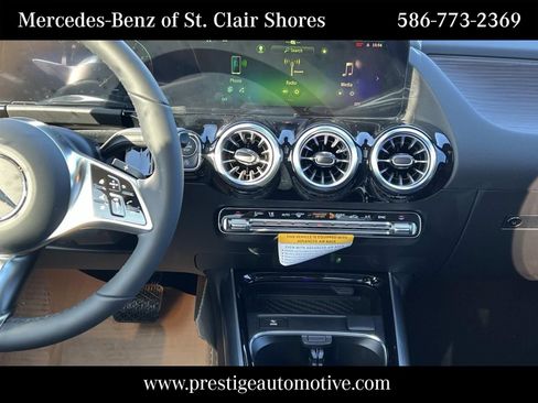 Used 2026 Mercedes-Benz GLA 250 4MATIC image 14