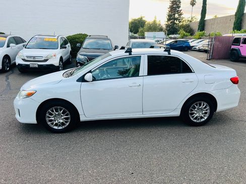 Used 2013 Toyota Corolla L FWD image 5