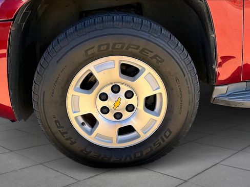 Used 2011 Chevrolet Tahoe LT image 9