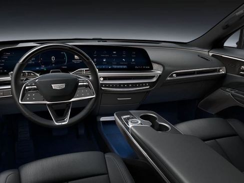 New 2026 Cadillac Lyriq Premium Sport w/ LPO, Floor Liner Package AWD/4WD image 28