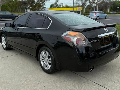 Used 2012 Nissan Altima 2.5 S w/ 20th Anniversary Pkg FWD image 2