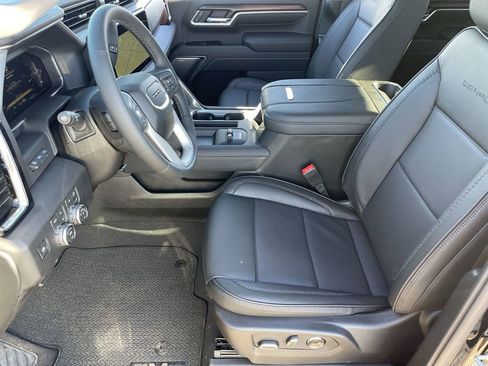 New 2026 GMC Sierra 2500 Denali w/ Denali Reserve Package AWD/4WD image 20