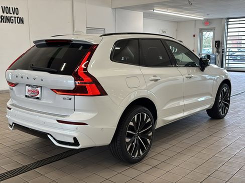 New 2026 Volvo XC60 B5 Ultra w/ Protection Package Premier AWD/4WD image 5