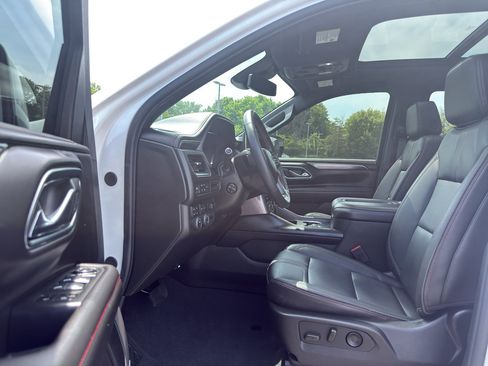 Certified 2024 Chevrolet Tahoe RST w/ Luxury Package AWD/4WD image 11