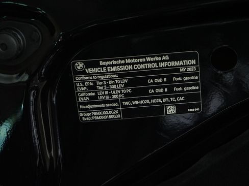 Used 2023 BMW 540i w/ Premium Package RWD image 29
