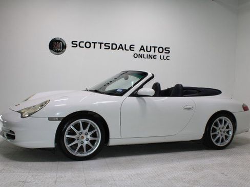 Used 2002 Porsche 911 Cabriolet image 2
