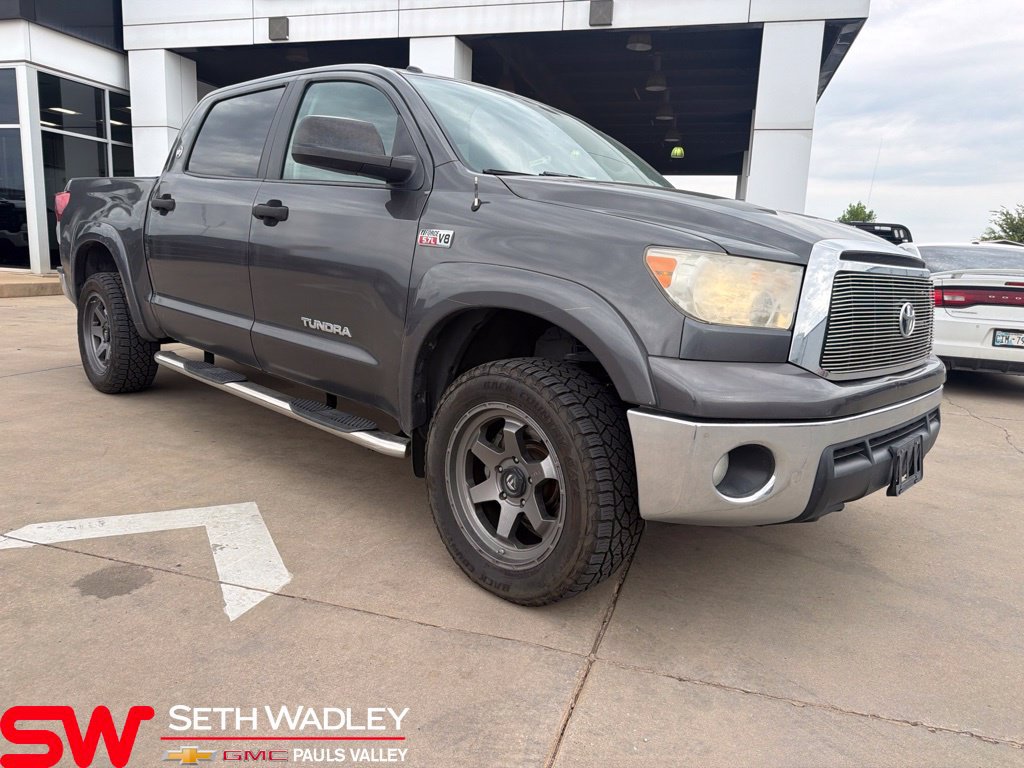 Used 2012 Toyota Tundra 4x4 CrewMax w/ Tow Pkg image 1