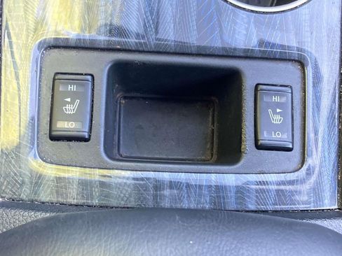 Used 2016 Nissan Altima 3.5 SL w/ 3.5 Technology Package FWD image 16