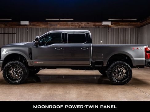 Used 2026 Ford F250 Platinum AWD/4WD image 6
