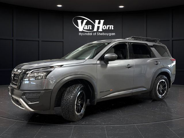 Used 2024 Nissan Pathfinder Rock Creek AWD/4WD image 3