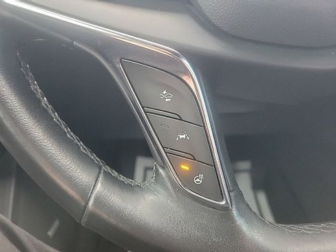 Certified 2020 Cadillac XT5 Luxury image 12