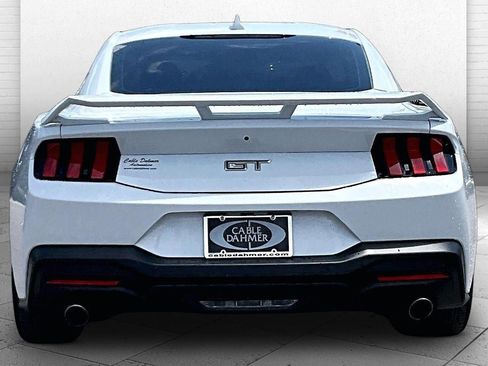 Used 2025 Ford Mustang GT w/ GT Performance Package RWD image 3