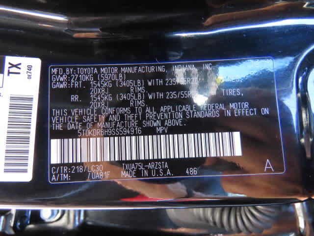 Used 2025 Toyota Highlander XSE AWD/4WD image 31