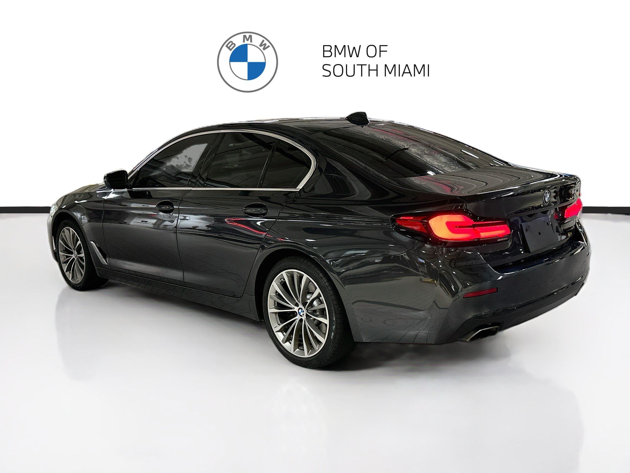 Used 2022 BMW 540i w/ Convenience Package RWD image 5