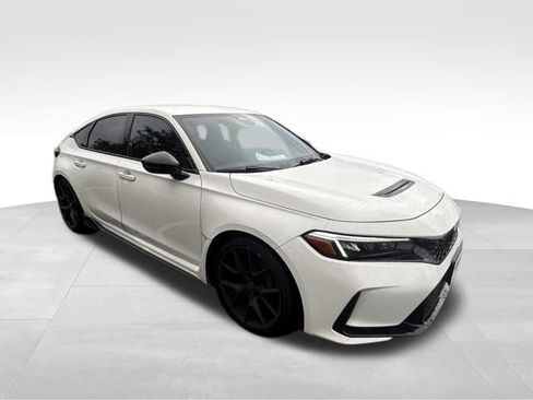 Used 2023 Honda Civic Type R image 10