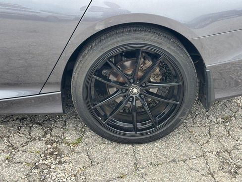 Used 2018 Honda Accord Sport image 12