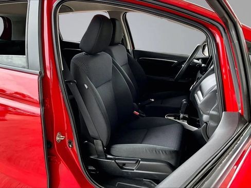 Used 2018 Honda Fit LX image 25