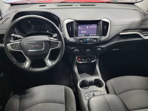 Used 2023 GMC Terrain SLE w/ Driver Convenience Package FWD image 28