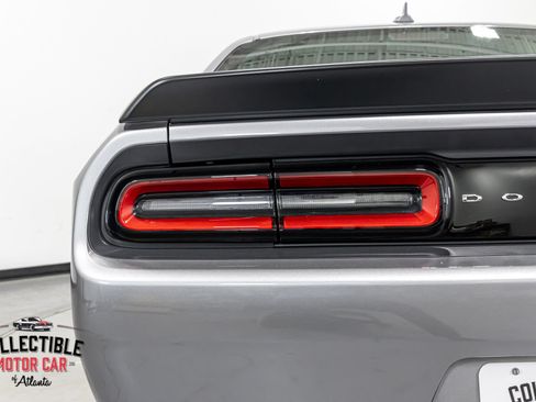 Used 2016 Dodge Challenger SRT Hellcat RWD image 65