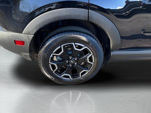 Certified 2025 Ford Bronco Sport Outer Banks w/ Outer Banks Tech Package+ AWD/4WD image 27