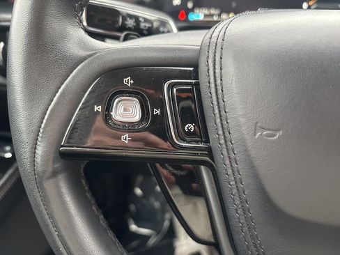 Used 2024 Lincoln Aviator Reserve image 18