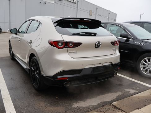 Used 2023 MAZDA MAZDA3 Hatchback w/ Appearance Package image 4