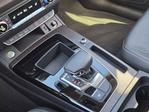 Certified 2023 Audi Q5 2.0T Premium w/ Convenience Package image 23