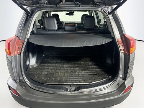 Used 2014 Toyota RAV4 Limited w/ Technology Package FWD image 30