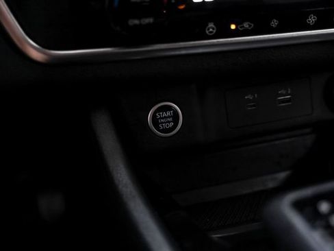 Used 2023 Nissan Rogue SV w/ SV Premium B Package FWD image 19