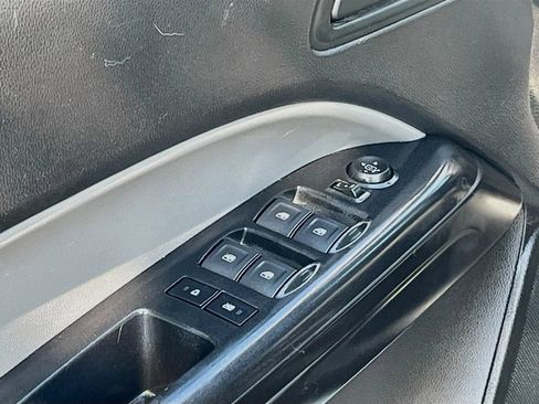 Used 2021 Chevrolet Colorado W/T w/ Custom Special Edition AWD/4WD image 17