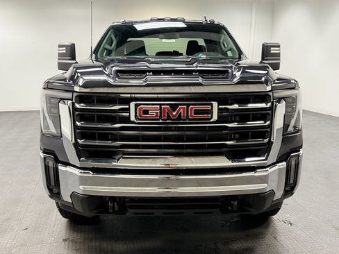 New 2026 GMC Sierra 2500 SLE image 9