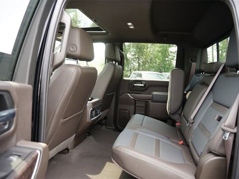 Used 2022 GMC Sierra 2500 Denali image 19