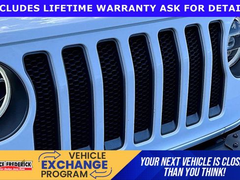 Used 2018 Jeep Wrangler Unlimited Rubicon image 25