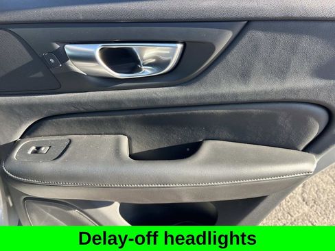 Used 2024 Volvo S60 B5 Core image 19