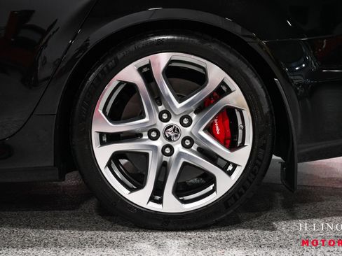 Used 2017 Chevrolet SS RWD image 10