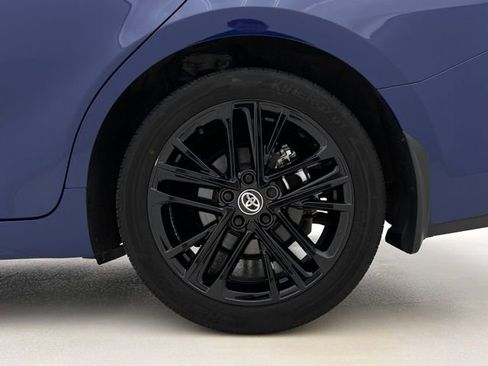 Used 2025 Toyota Camry SE AWD/4WD image 26