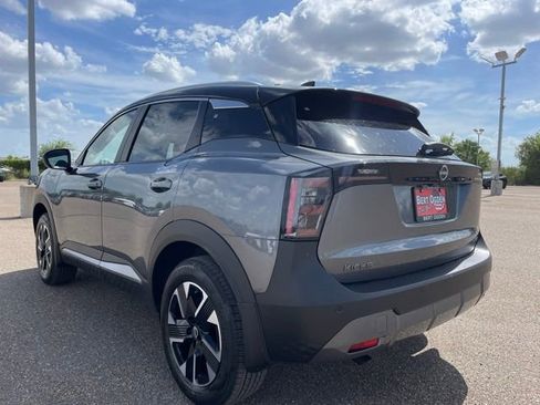 New 2025 Nissan Kicks SV w/ SV Premium Package image 5