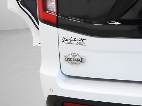 Used 2025 Ford Expedition King Ranch AWD/4WD image 42