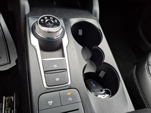 Used 2022 Ford Escape SEL image 23