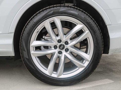 New 2025 Audi Q7 3.0T Premium Plus image 10