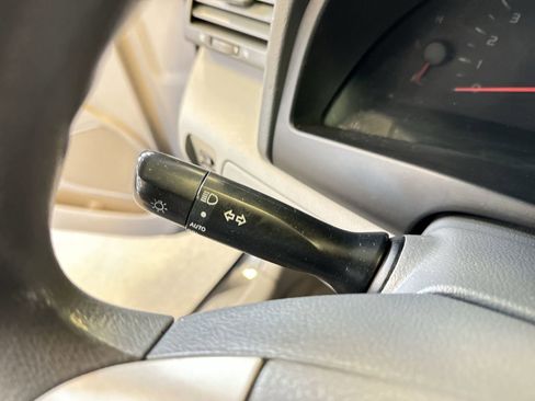 Used 2009 Toyota Camry LE image 14